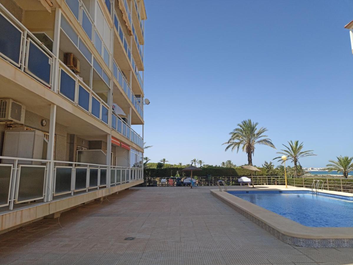 Torrevieja Junto Cala Ferris Apartment Exterior foto